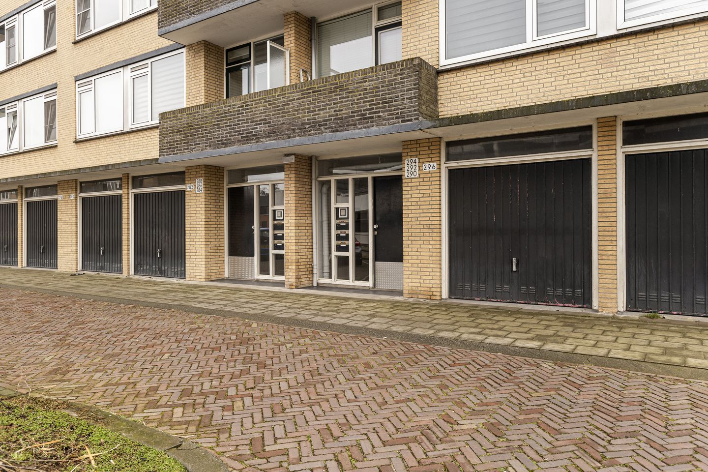 Foto 35 van Roosstraat 294