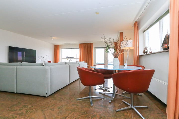 Foto 7 van Scheveningseslag 73