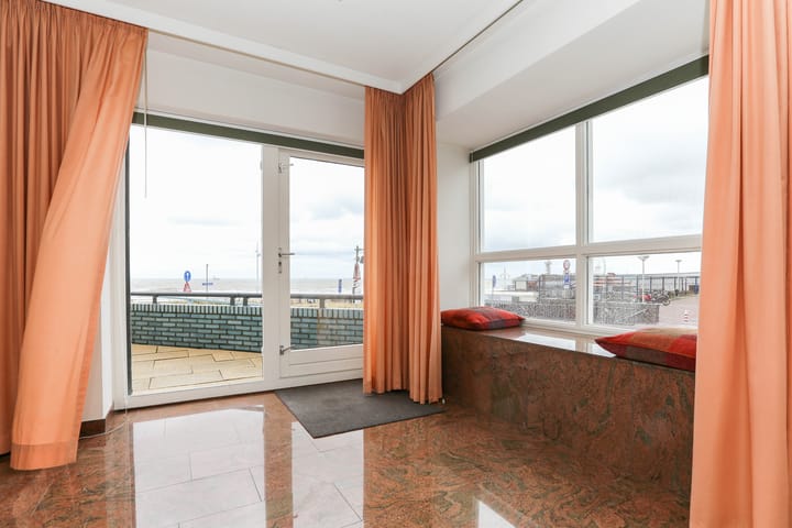 Foto 12 van Scheveningseslag 73