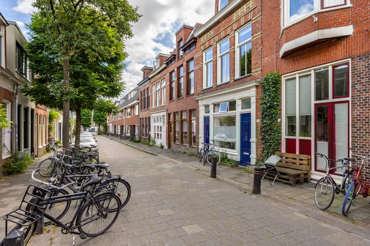 Foto 7 van Warmoesstraat 17