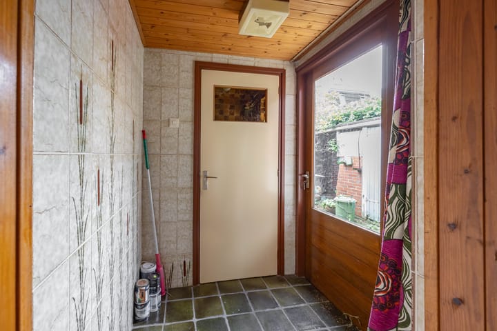 Foto 21 van Warmoesstraat 17