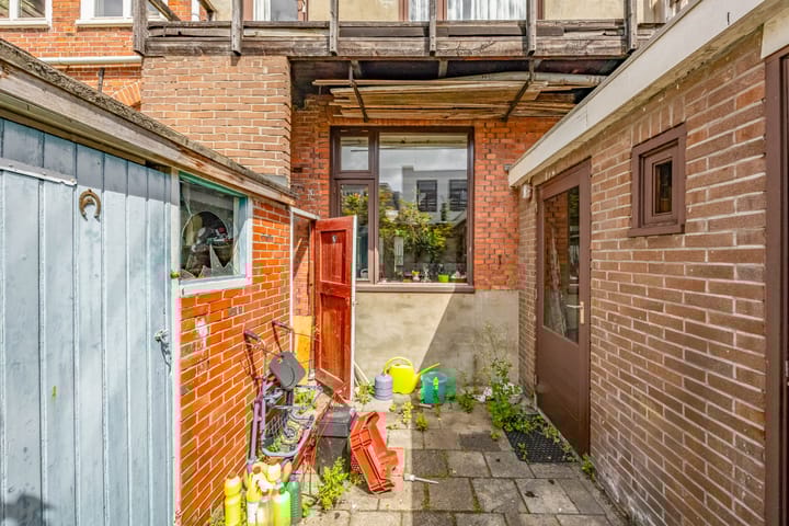 Foto 22 van Warmoesstraat 17