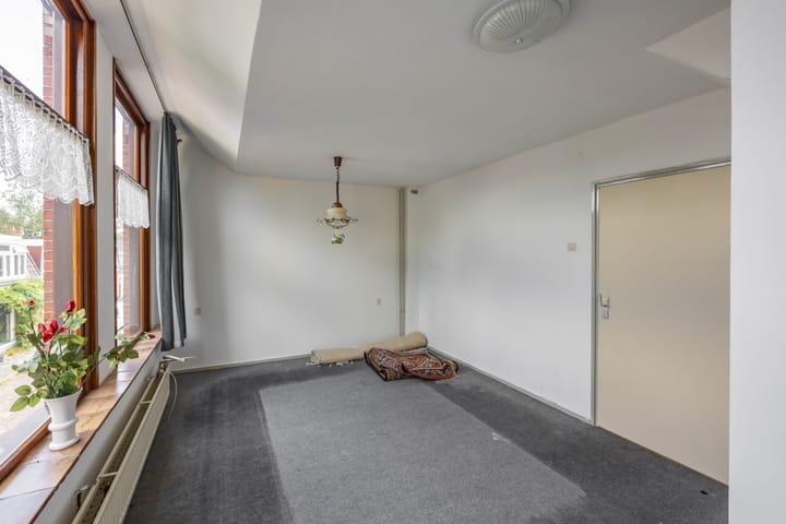 Foto 30 van Warmoesstraat 17