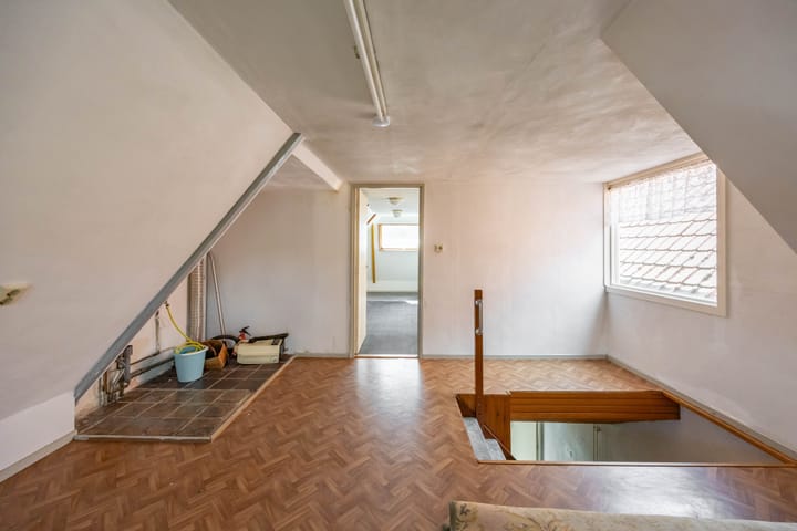 Foto 38 van Warmoesstraat 17