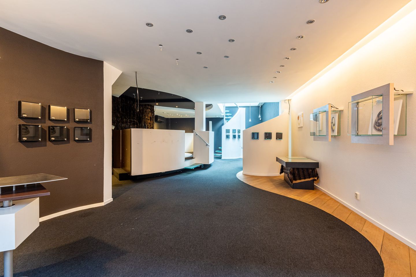 View photo 5 of Houtstraat 15