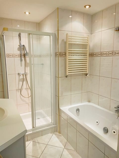 Foto 11 van Kamperfoeliestraat 143