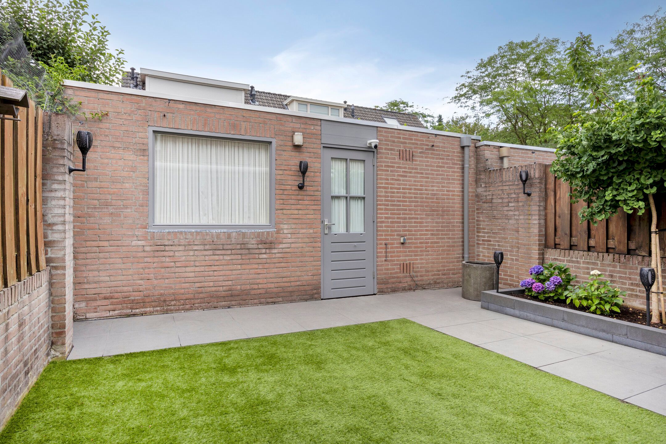 Foto 33 van Ekster 25