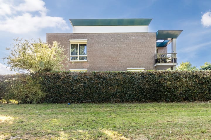 Photo 37 of Vloetrand 12