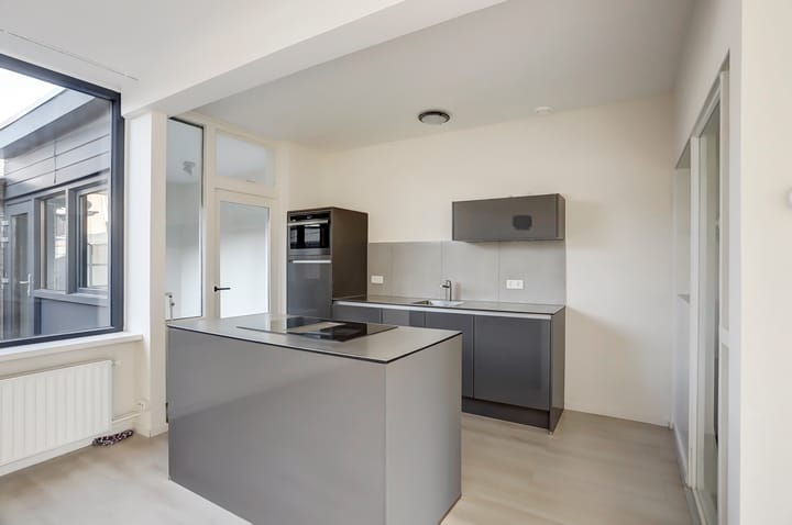 Foto 10 van Abeelstraat 88