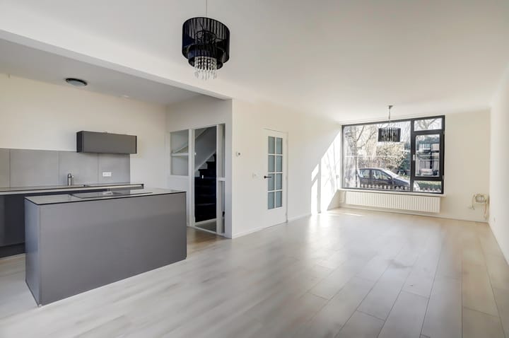 Foto 12 van Abeelstraat 88