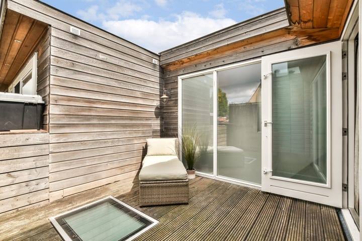 Foto 29 van Johannes van der Waalsstraat 51-1