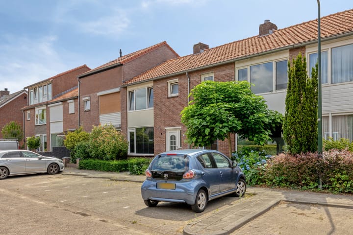 Foto 8 van Prelaat van Dinterstraat 69