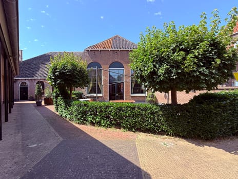 undefined main image