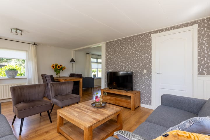 Foto 12 van C.G. Roosweg 11