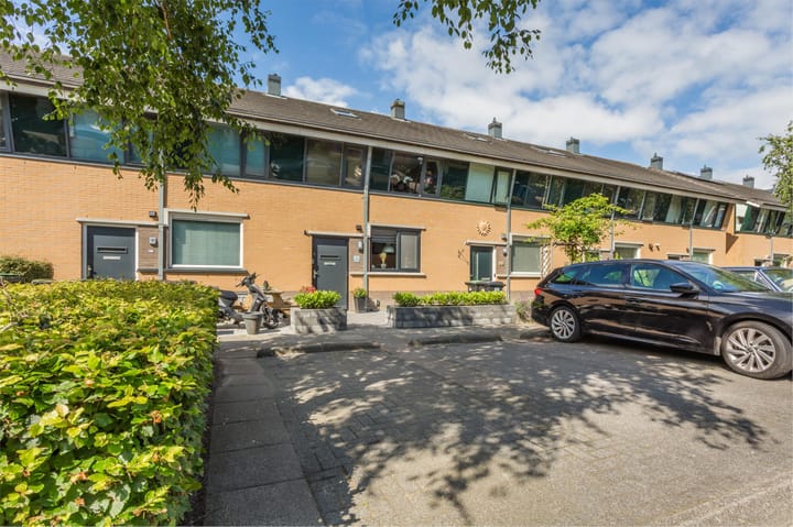 Photo 2 of Oktoberstraat 93