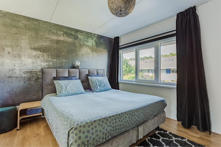 Photo 18 of Oktoberstraat 93