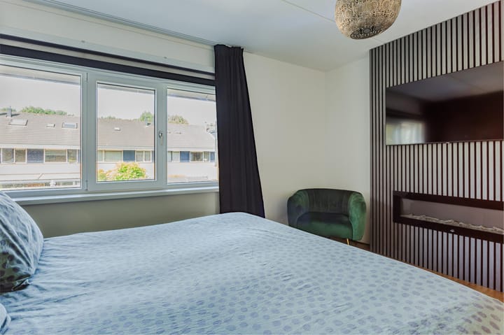 Photo 19 of Oktoberstraat 93