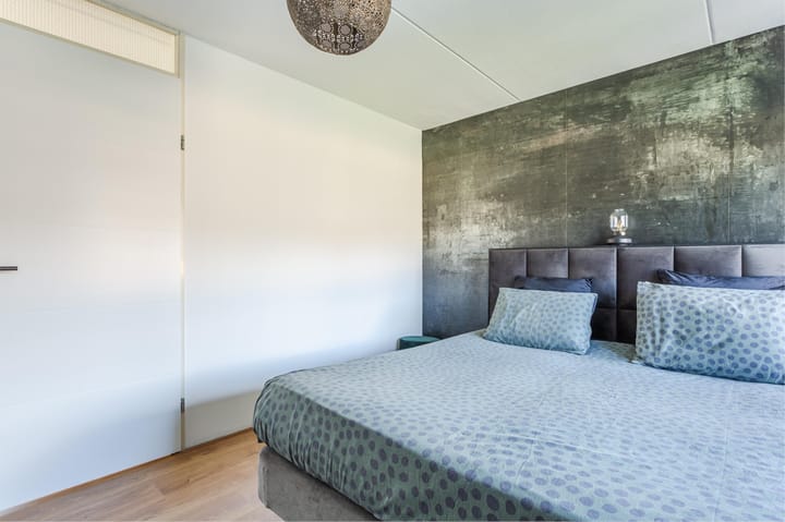 Photo 20 of Oktoberstraat 93