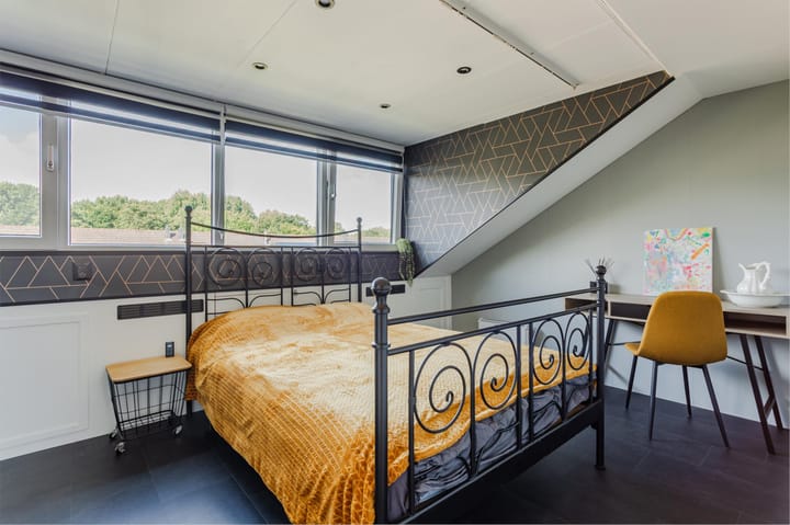 Photo 35 of Oktoberstraat 93