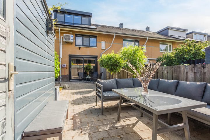 Photo 40 of Oktoberstraat 93