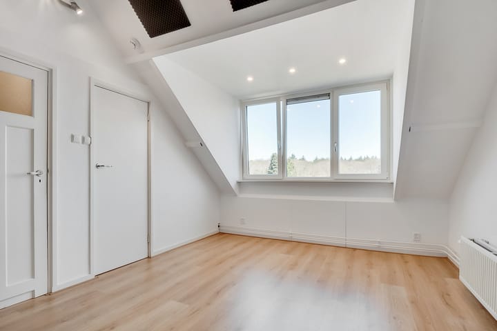 Foto 34 van Floris Vosstraat 4