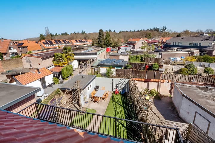 Foto 36 van Floris Vosstraat 4