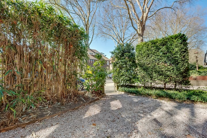 Foto 44 van Floris Vosstraat 4