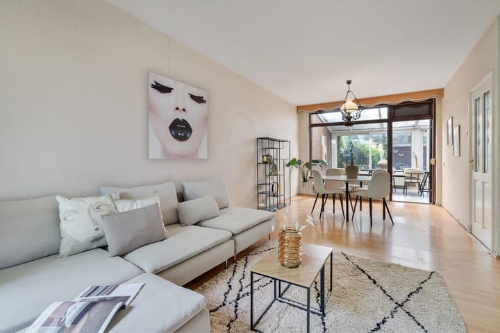 Photo 2 of Dross Essersstraat 36