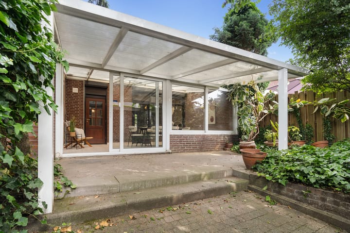 Foto 21 van Dross Essersstraat 36