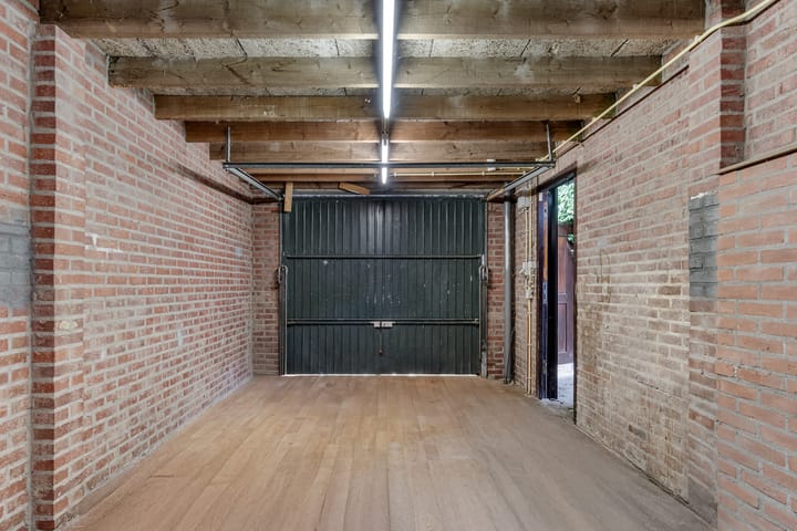 Foto 22 van Dross Essersstraat 36