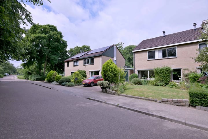 Foto 2 van Baron van Sytzamastraat 62