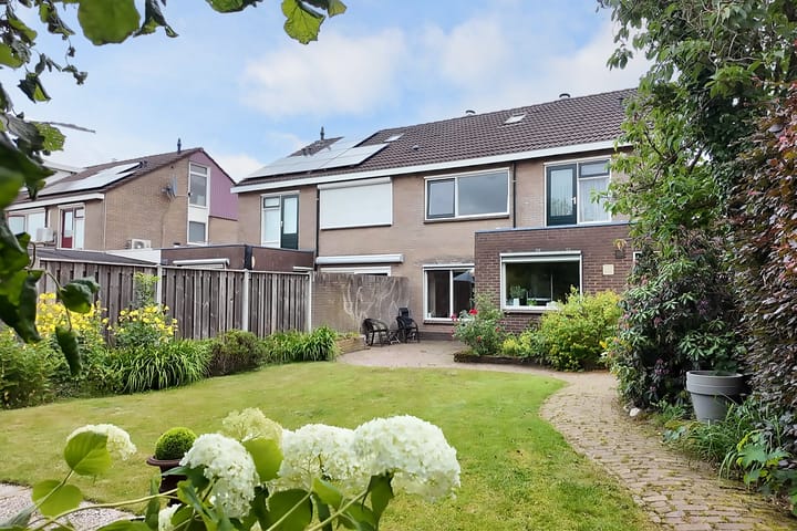 Foto 3 van Baron van Sytzamastraat 62