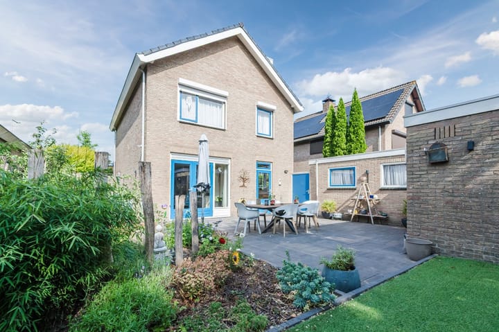 Foto 3 van Rode Schouw 34