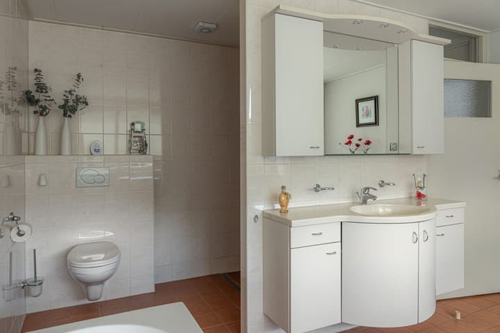 Foto 5 van K R Poststraat 24