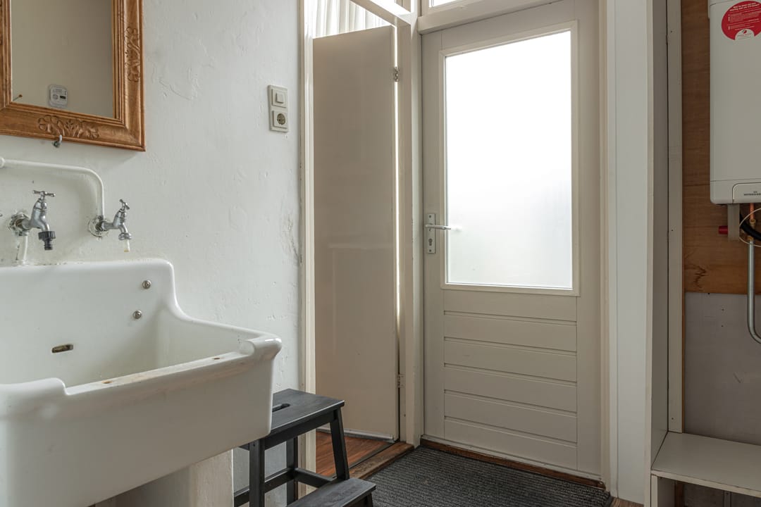 Foto 16 van K R Poststraat 24