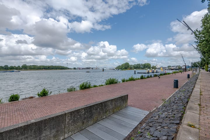 Foto 30 van Adriaan Kooningsstraat 63