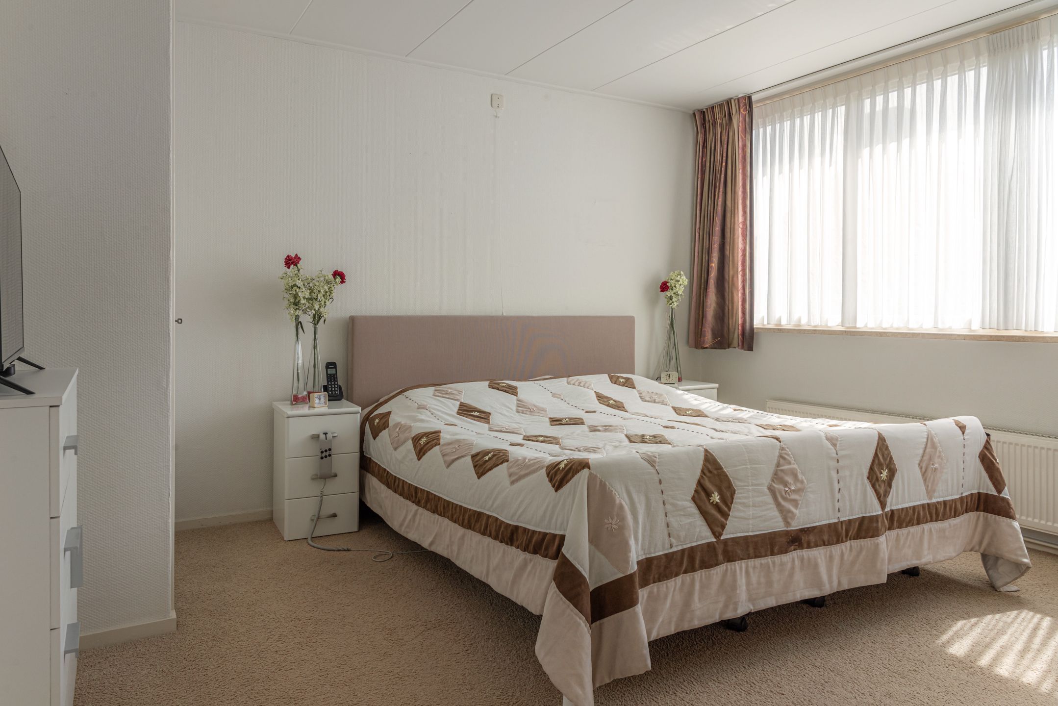 Foto 24 van K R Poststraat 24