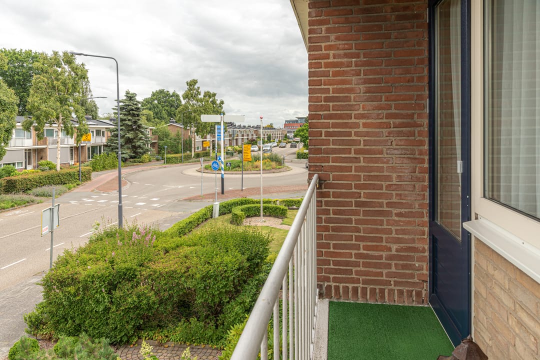 Foto 41 van K R Poststraat 24