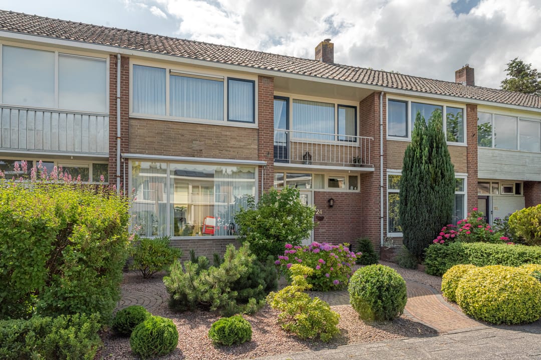 Foto 43 van K R Poststraat 24