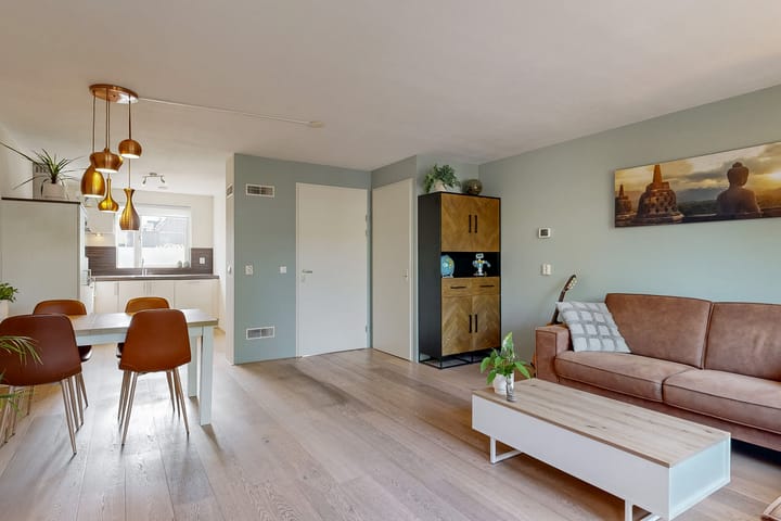 Foto 9 van Van Goghhof 81