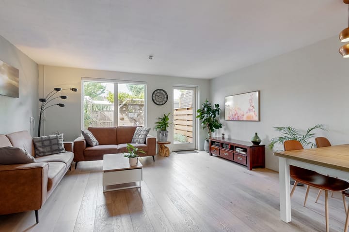 Foto 10 van Van Goghhof 81