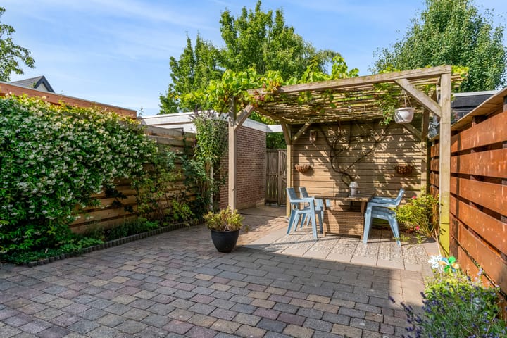 Foto 29 van Van Goghhof 81