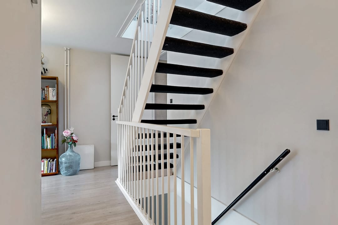 Photo 13 of Rozenkwartsstraat 13