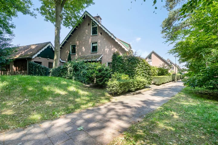 Foto 10 van De Eiken 43