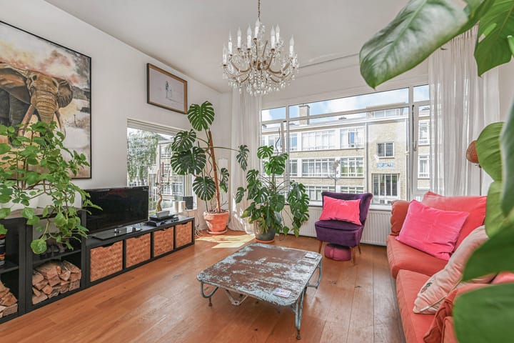 Foto 2 van Van Trigtstraat 9