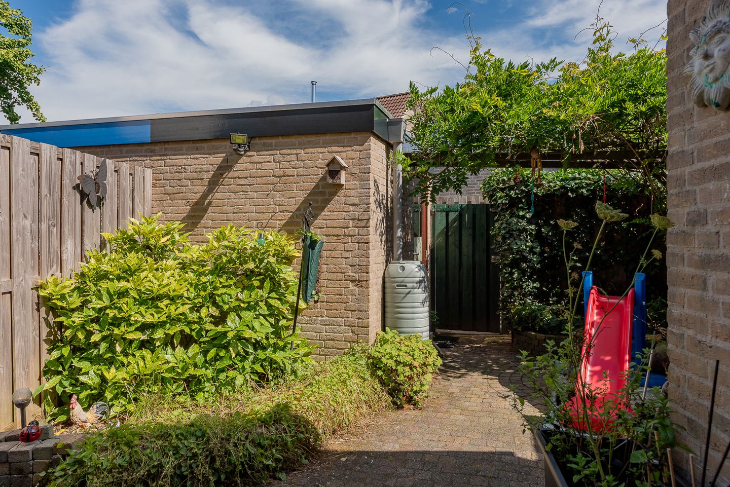 Photo 29 of Vale Ouwelaan 172