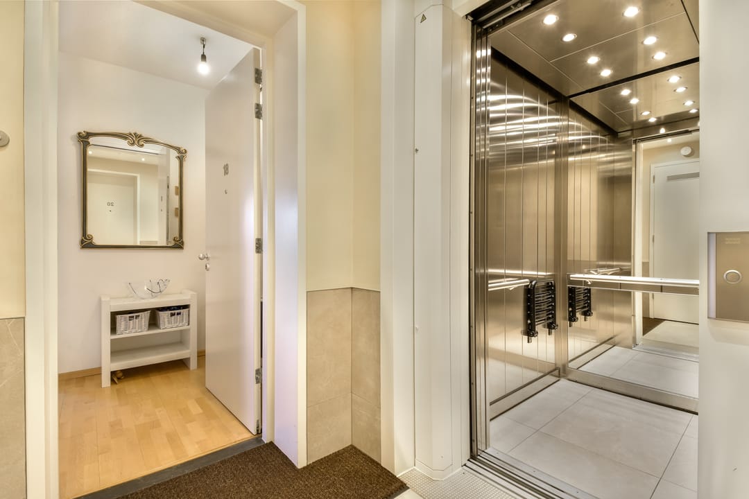 Photo 26 of Johan de Wittlaan 18