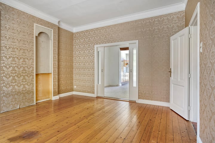 Photo 11 of Athoslaan 35