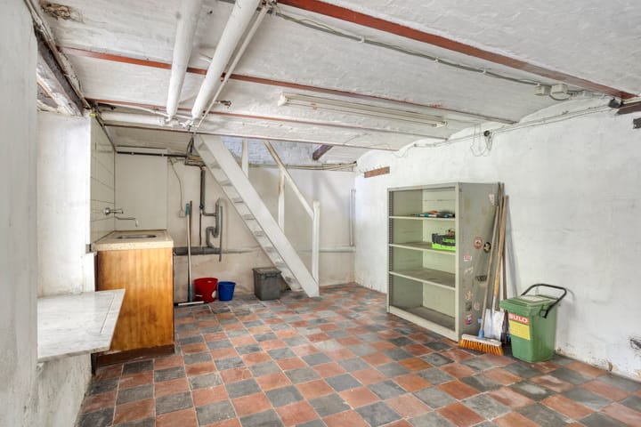 Photo 33 of Athoslaan 35