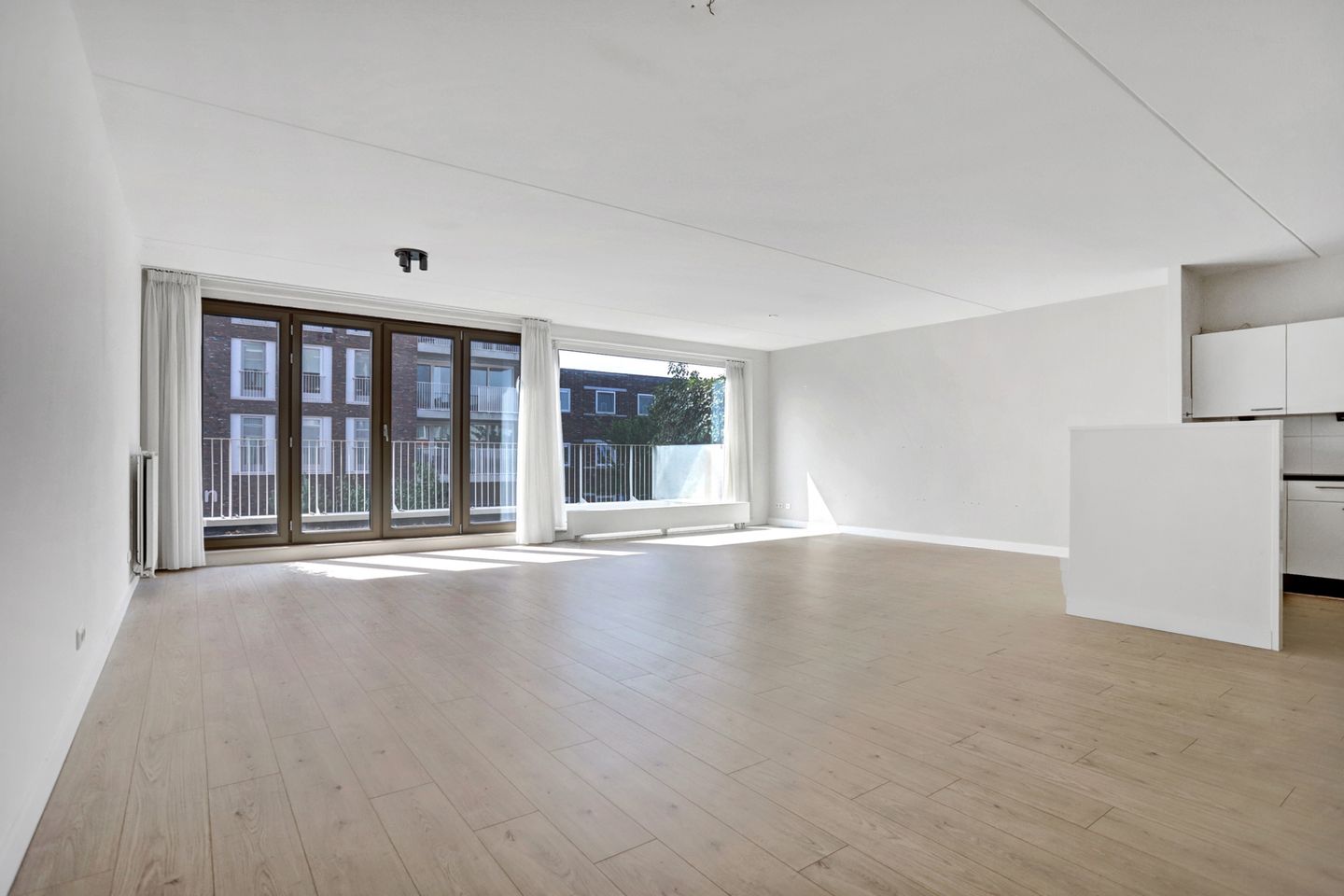 Foto 5 van Gouden Leeuwplein 71